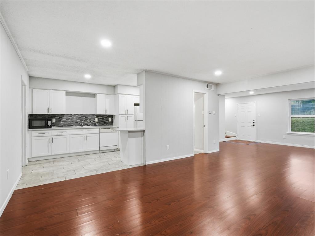 8121 Ferguson Road Dallas, TX 75228 - Photo 6 of 37