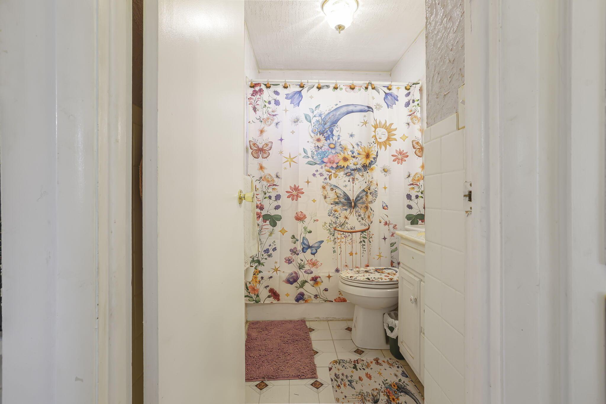 1284 Striebel Road Columbus, OH 43227 - Photo 21 of 32 16-web-or-mls-4E7A9523