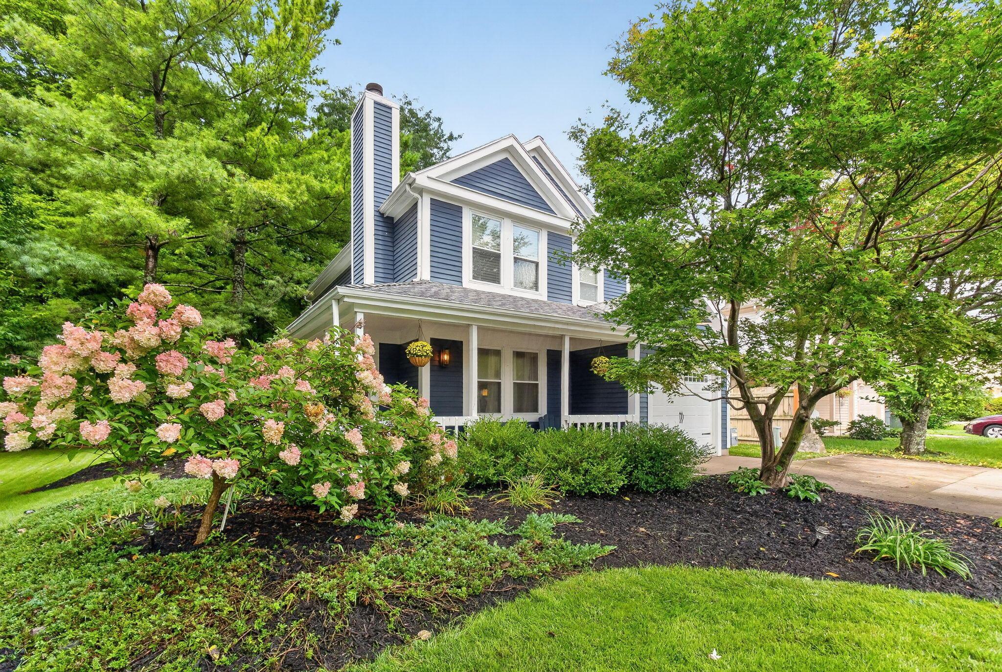 145 Ravine Ridge (Exterior)-6