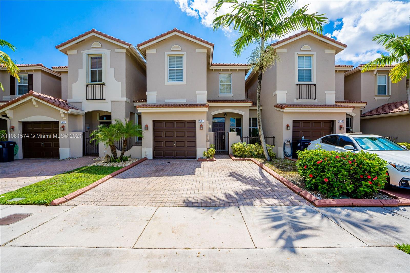 933 Southwest 153rd Path, Unit 933 Miami, FL 33194 - Photo 1 of 33 Gallery Image 1