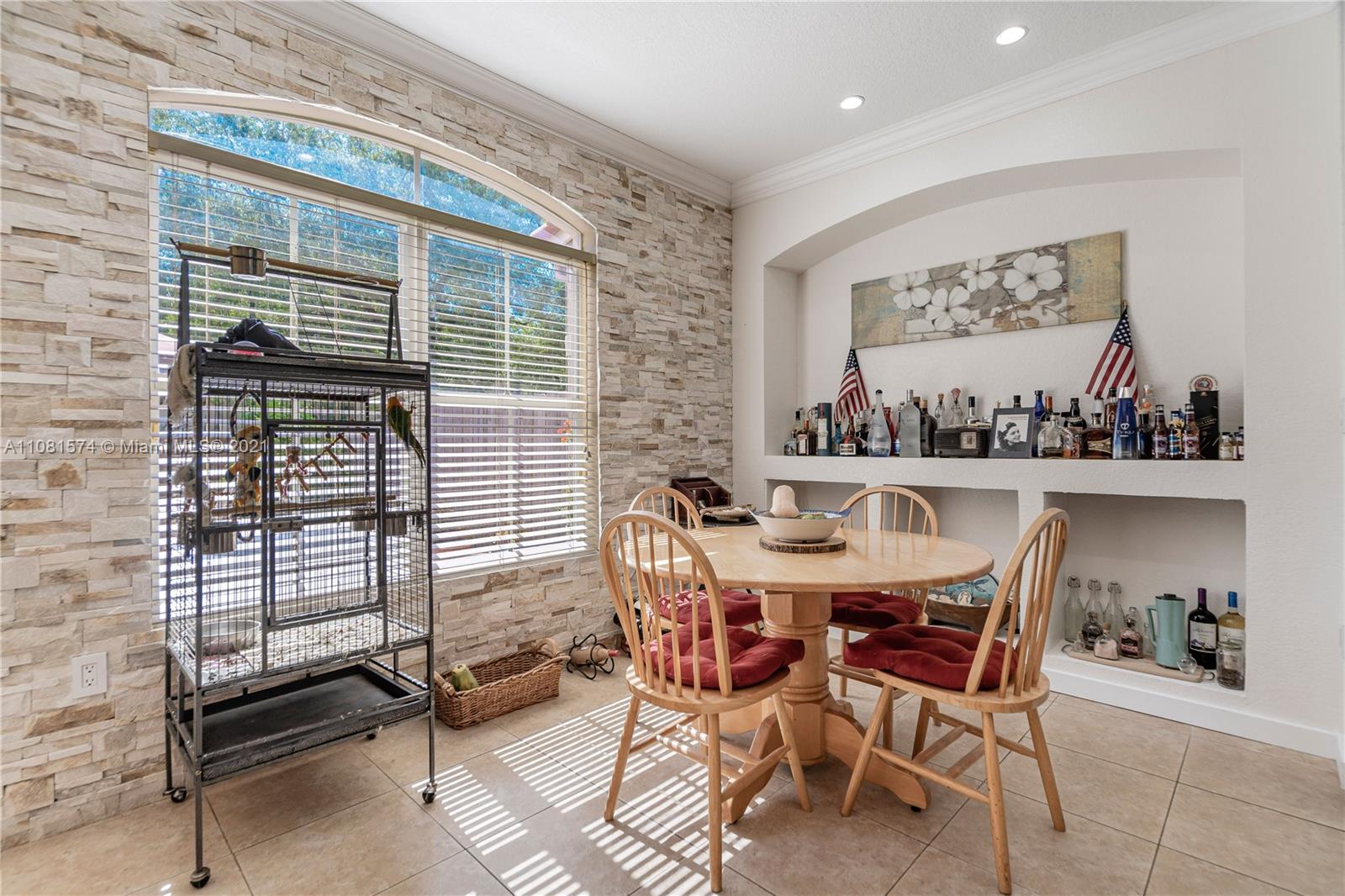 933 Southwest 153rd Path, Unit 933 Miami, FL 33194 - Photo 14 of 33 Gallery Image 14