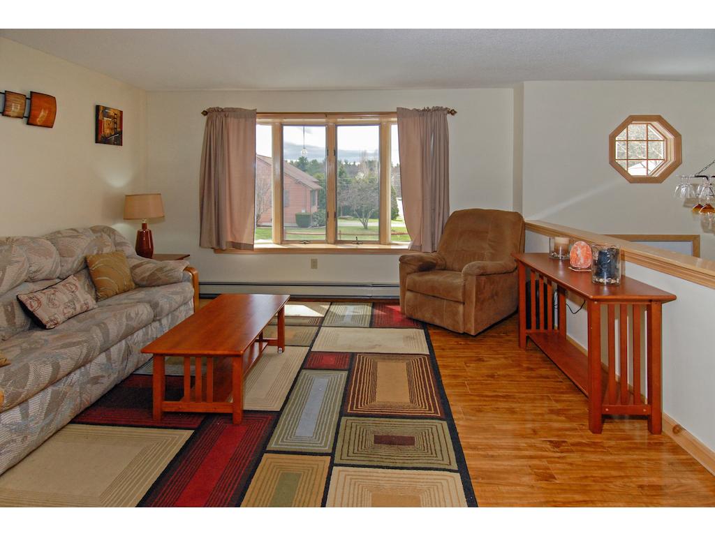 12 Jacobs Drive Rochester, NH 03867 - Photo 2 of 24