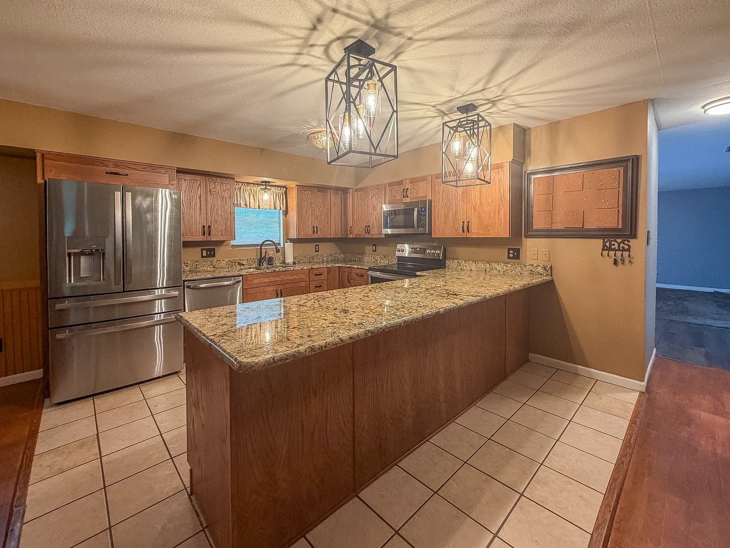 3750 East Lake Shore Drive Decatur, IL 62521 - Photo 7 of 38