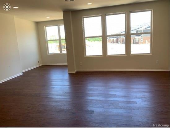 24792 Ivy Road Novi, MI 48375 - Photo 7 of 17 pic22.jpg