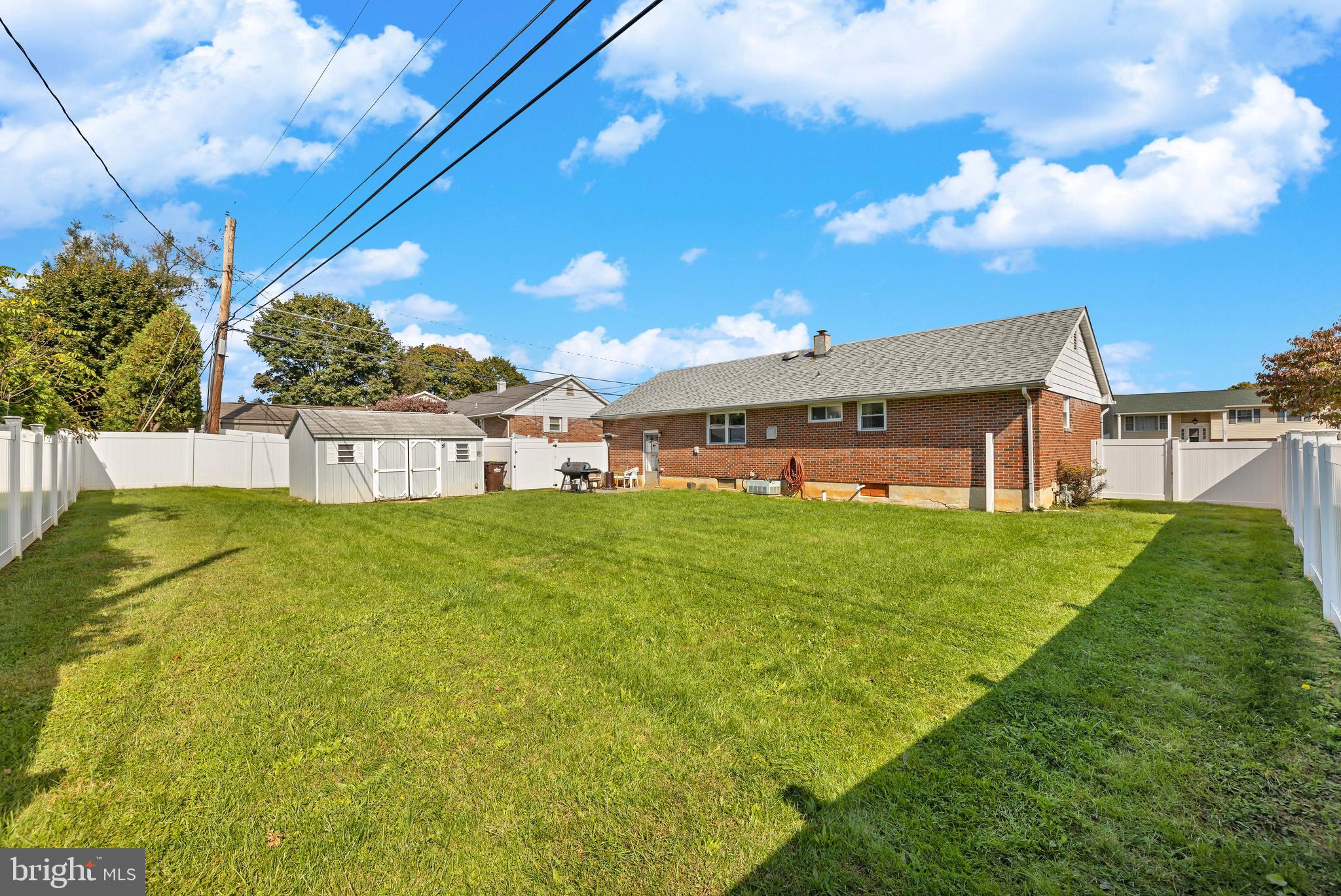 1813 Hampton Road Bethlehem, PA 18020 - Photo 5 of 26 Large backyard