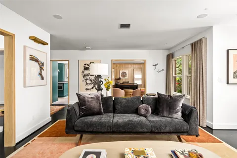$2,650,000 | 2035 South Boulevard, Houston, TX 77098