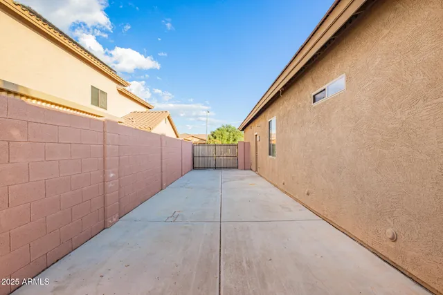 $939,900 | 27414 North 22nd Lane, Phoenix, AZ 85085
