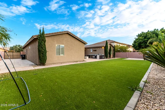 $939,900 | 27414 North 22nd Lane, Phoenix, AZ 85085