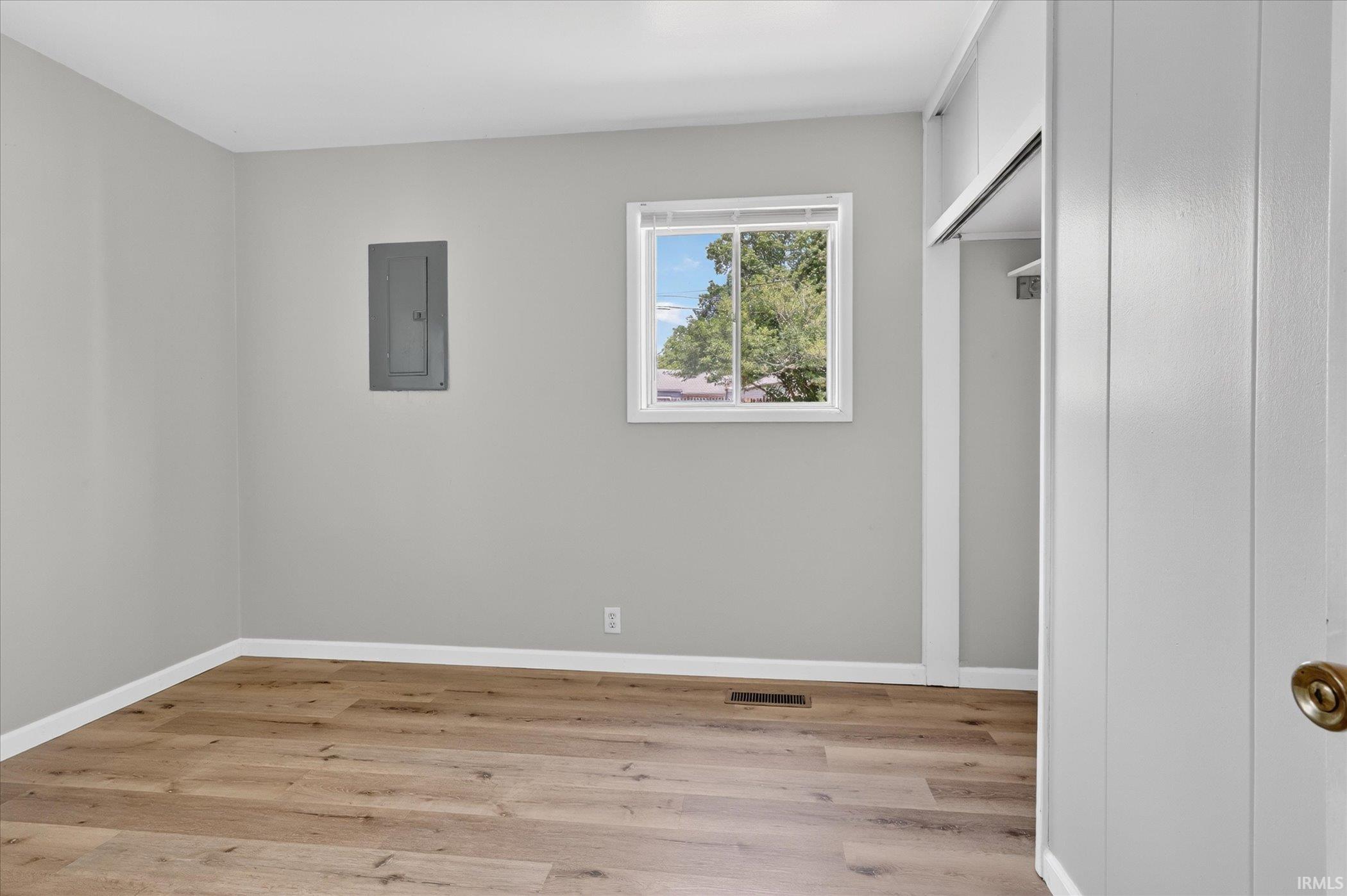 1403 East Ireland Road South Bend, IN 46614 - Photo 15 of 28