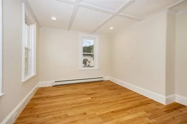 $4,000 | 1297 Pleasant Street, Weymouth, MA 02189