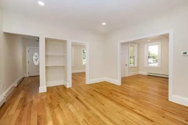 $4,000 | 1297 Pleasant Street, Weymouth, MA 02189