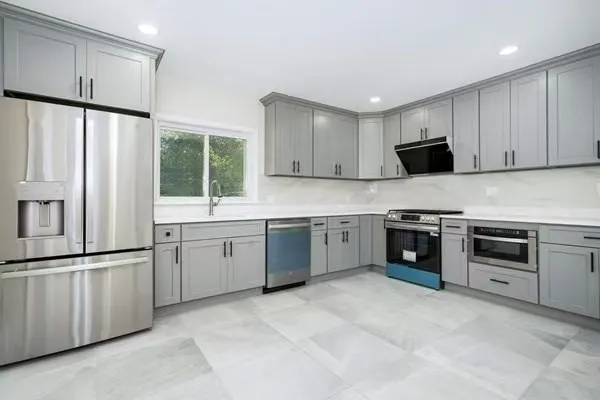 $4,000 | 1297 Pleasant Street, Weymouth, MA 02189