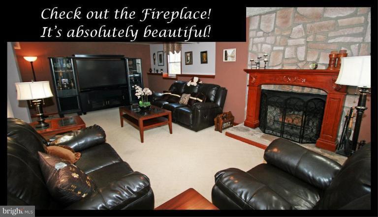 6632 East Lakeridge Road New Market, MD 21774 - Photo 4 of 16 Family Room