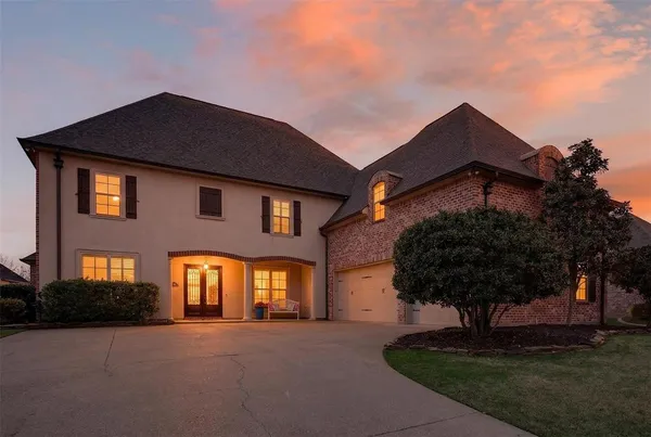 $685,000 | 9422 Milbank Drive, Shreveport, LA 71115