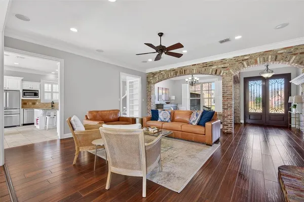 $685,000 | 9422 Milbank Drive, Shreveport, LA 71115