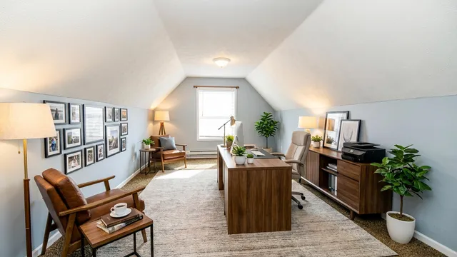 $469,500 | 2550 Willow View Drive, Jenison, MI 49428