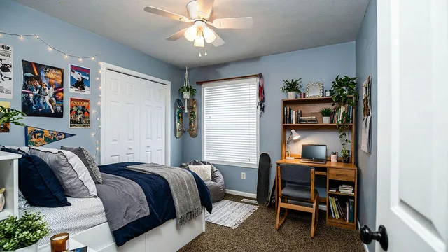 $469,500 | 2550 Willow View Drive, Jenison, MI 49428