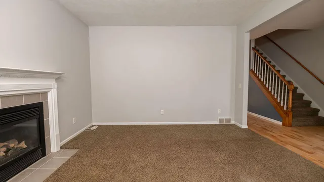 $469,500 | 2550 Willow View Drive, Jenison, MI 49428