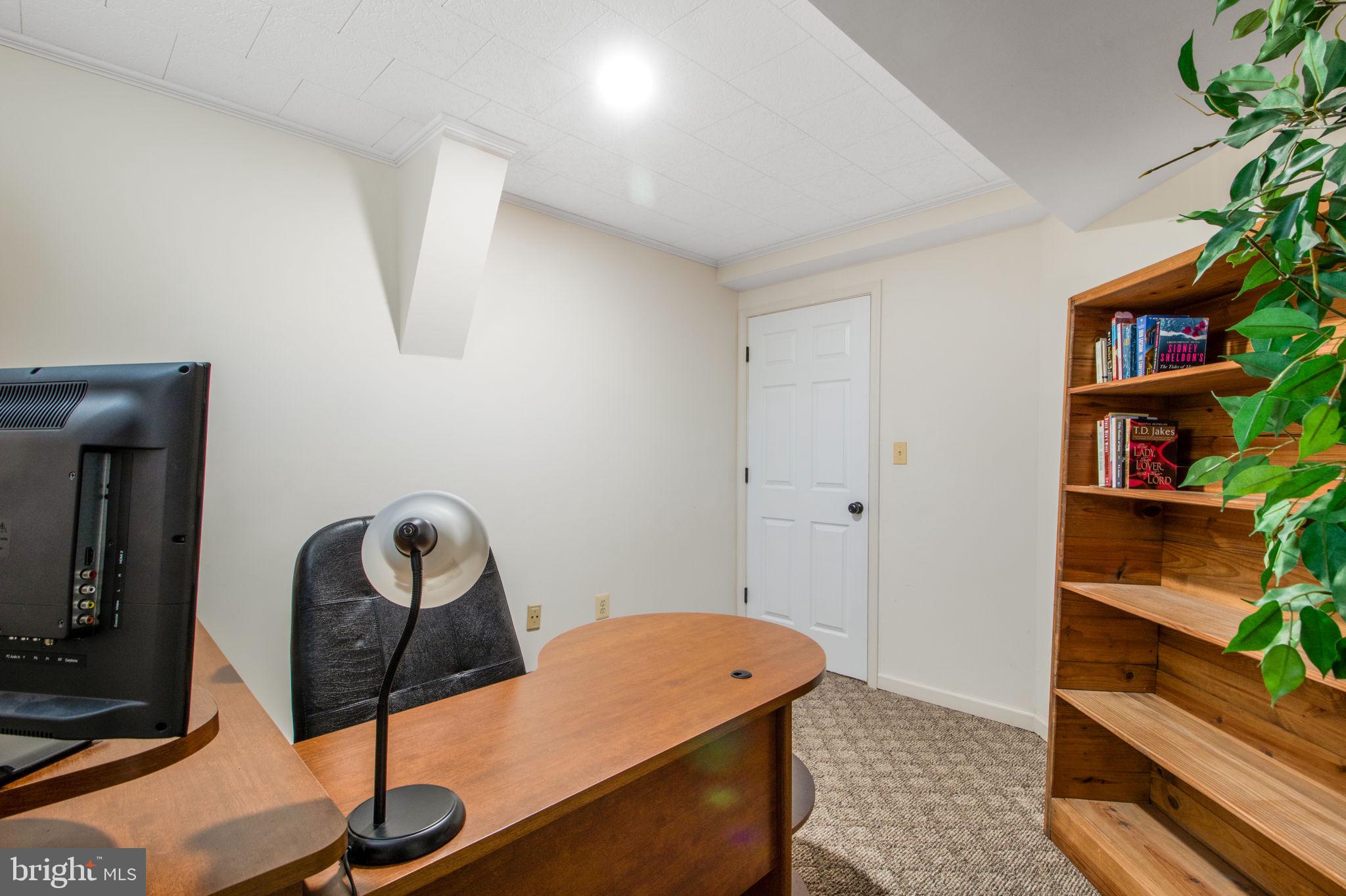 10213 Wetherburn Road Ellicott City, MD 21042 - Photo 64 of 67 Gallery Image 64