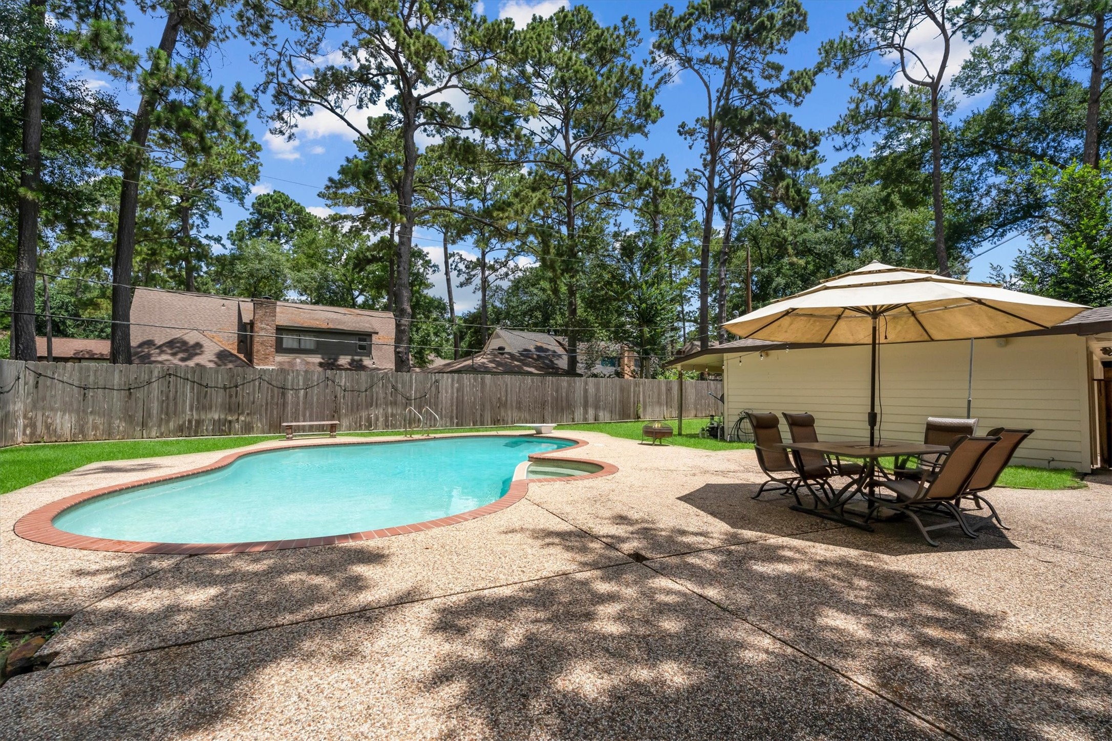 8238 Theisswood Road Spring, TX 77379 - Photo 29 of 35