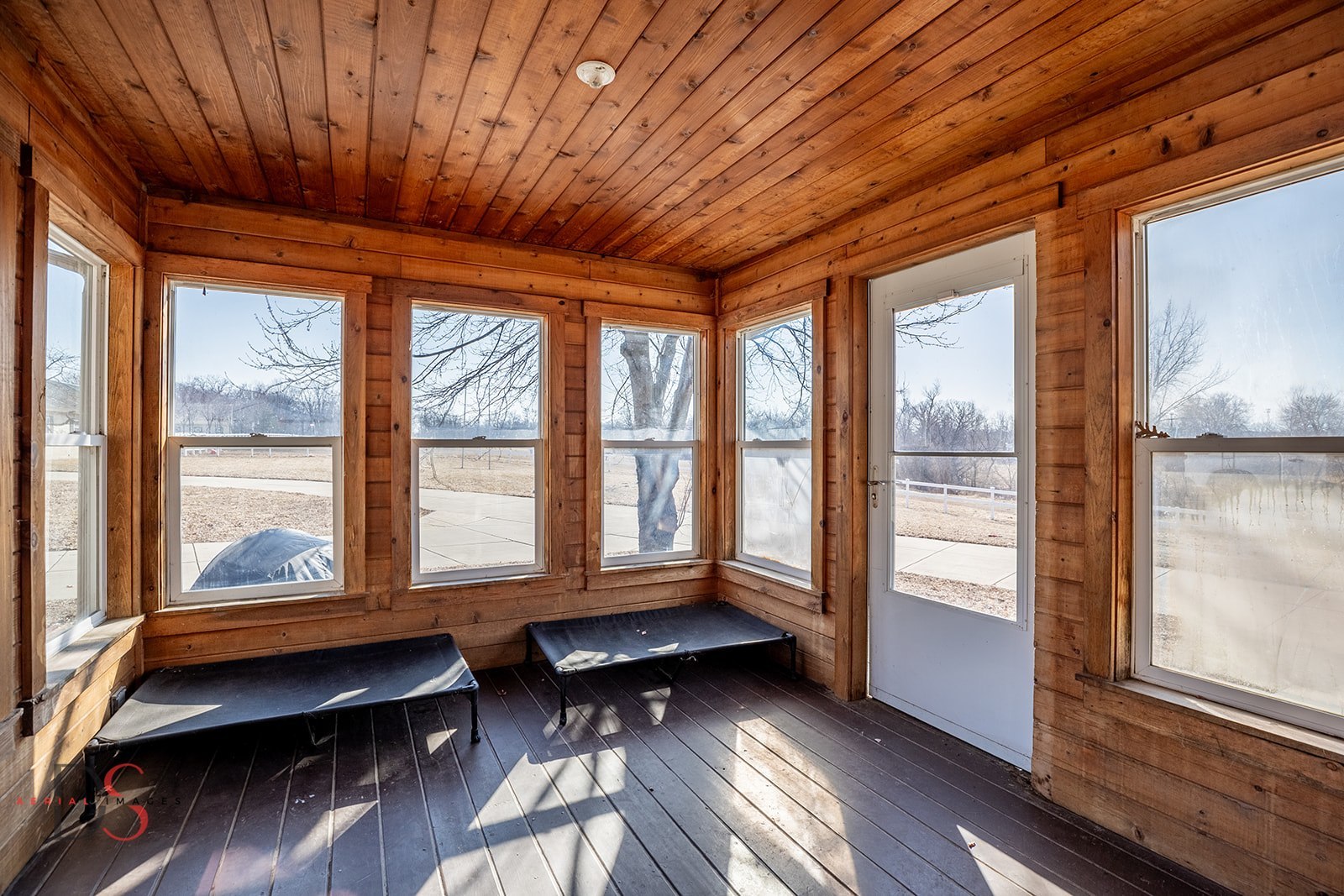 10978 A Crimmin Road Newark, IL 60541 - Photo 24 of 24 a living room with furniture and a large window