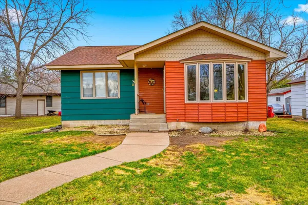 $250,000 | 645 West 3rd Street, Rush City, MN 55069