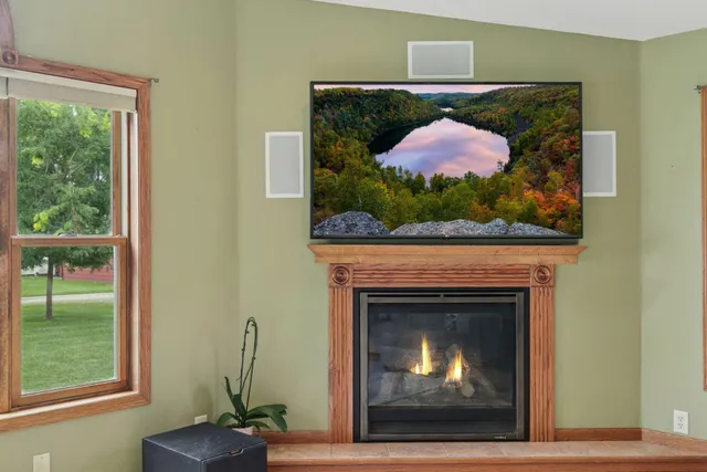 $475,000 | 18662 Beach Lane, Le Center, MN 56057