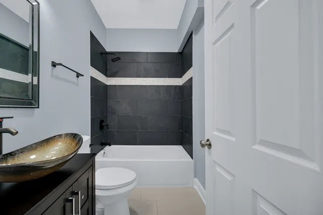 $425,000 | 7346 South Peoria Street, Chicago, IL 60621