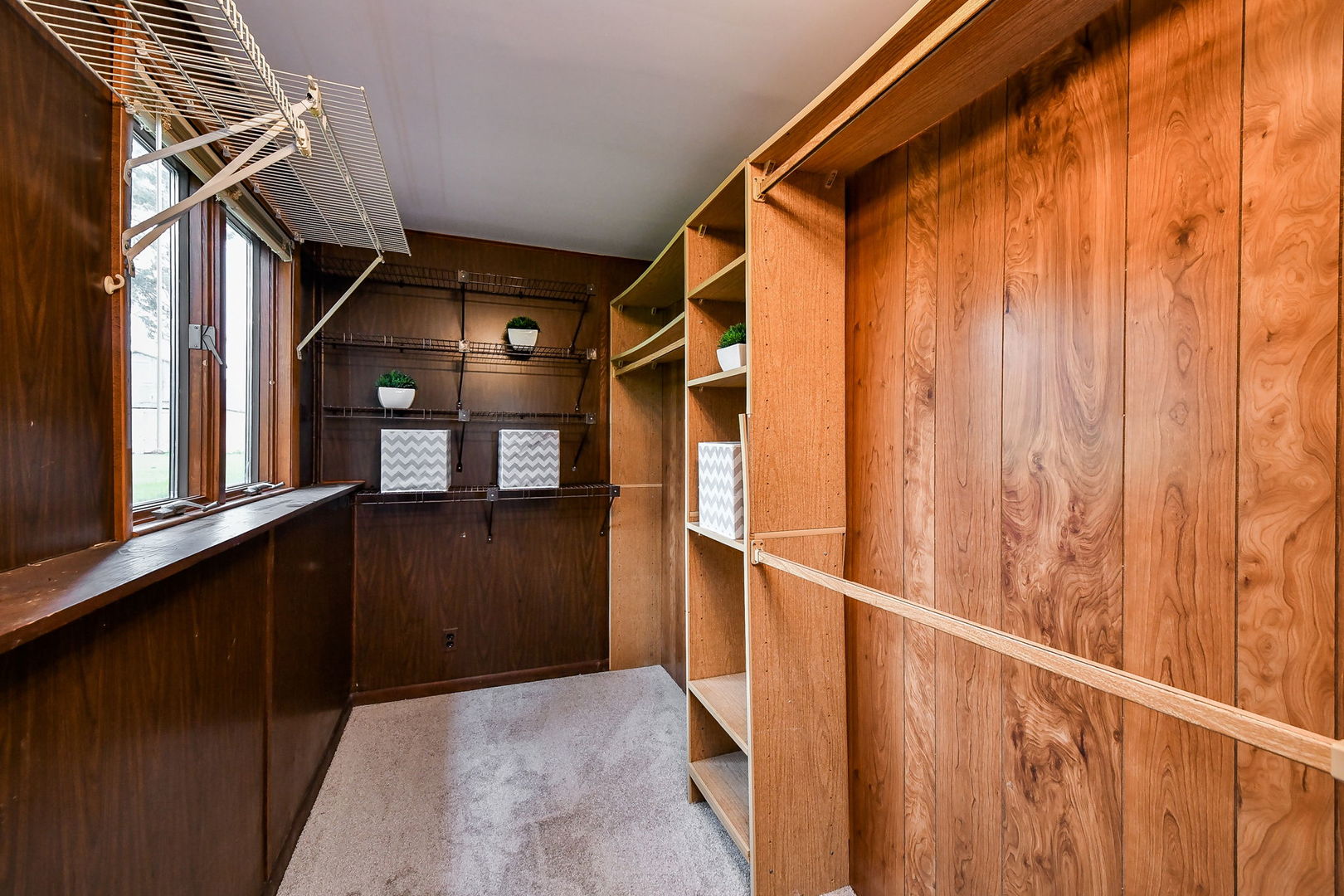 2S557 Bliss Road Sugar Grove, IL 60554 - Photo 15 of 23 Gallery Image 15