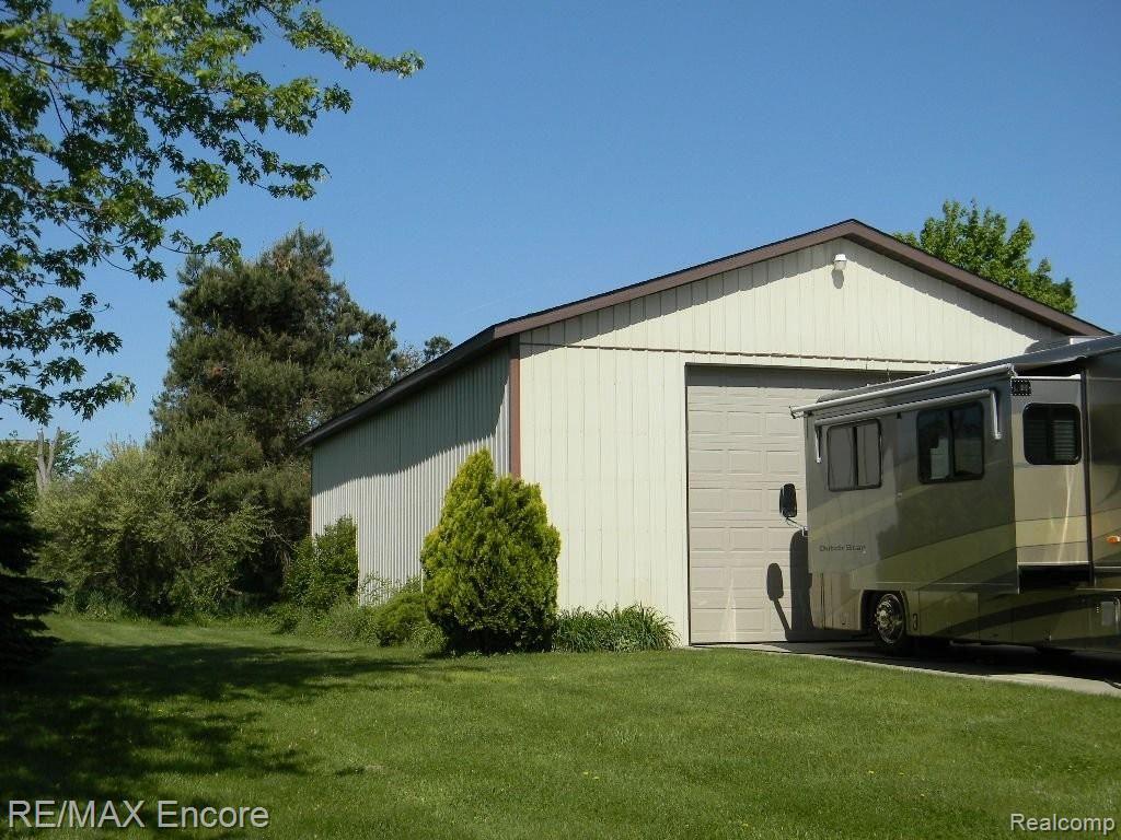 7440 East Clyde Road Howell, MI 48855 - Photo 15 of 24 Pole Barn