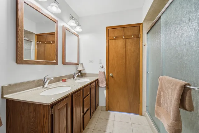 $335,000 | 13310 West Greenview Drive, Wadsworth, IL 60083