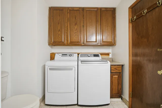 $335,000 | 13310 West Greenview Drive, Wadsworth, IL 60083