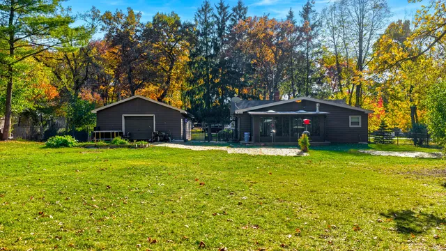 $335,000 | 13310 West Greenview Drive, Wadsworth, IL 60083