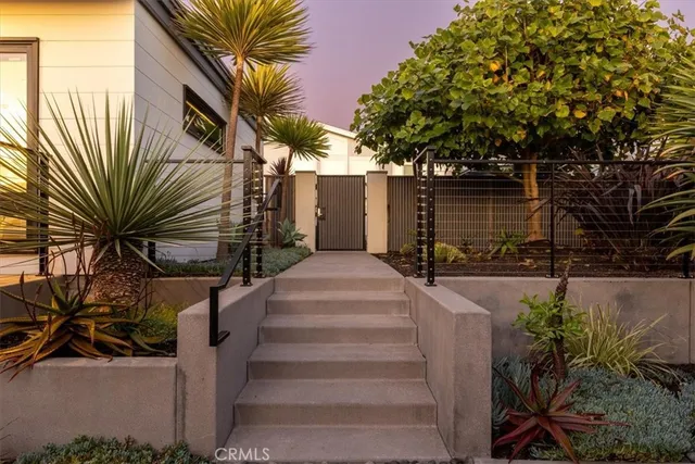 a view of a living room