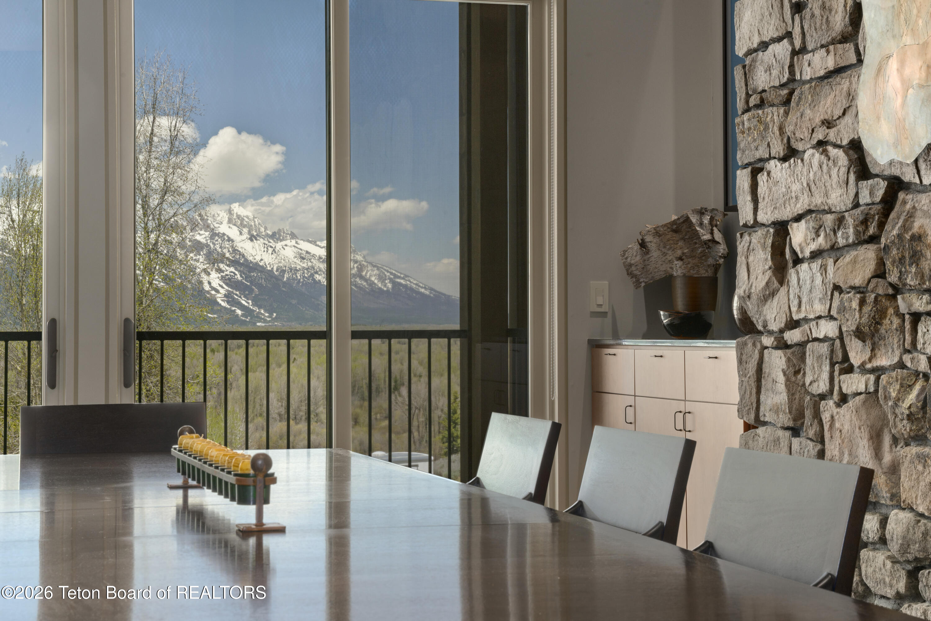 5070 Beavertail Road Wilson, WY 83014 - Photo 10 of 34 Mountain View Dining