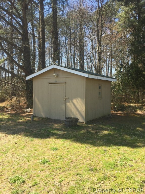662 Antioch Road Port Haywood, VA 23138 - Photo 4 of 7