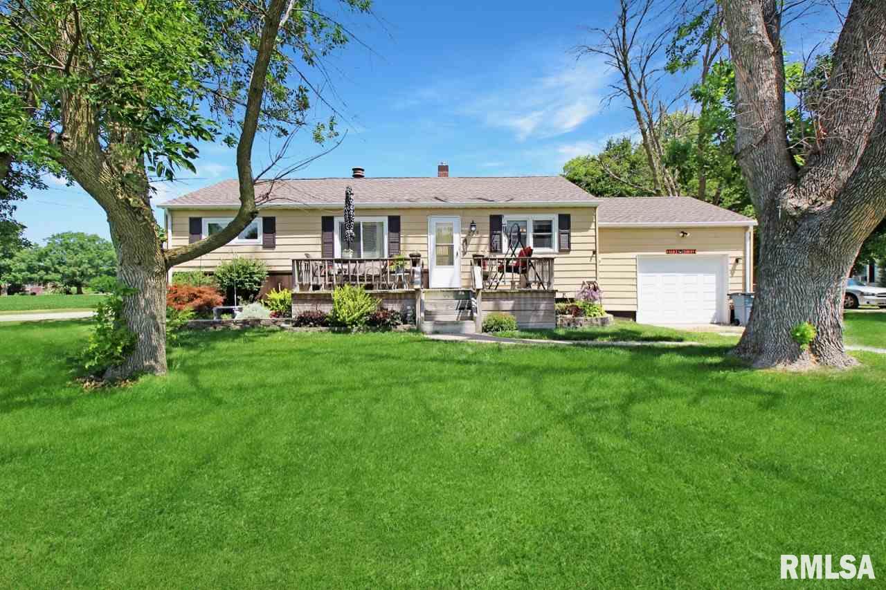 213 West Rohman Street Metamora, IL 61548 - Photo 1 of 22 Gallery Image 1