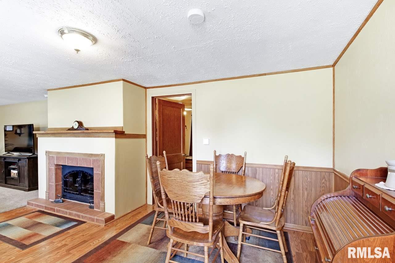 213 West Rohman Street Metamora, IL 61548 - Photo 5 of 22 Gallery Image 5