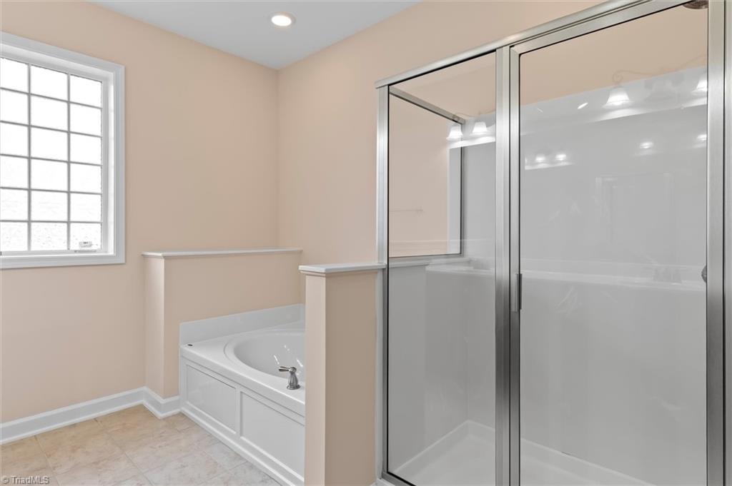 2472 Birch View Drive High Point, NC 27265 - Photo 22 of 36