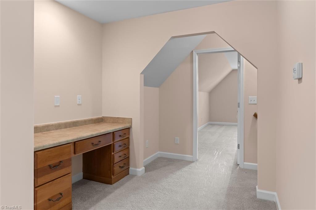 2472 Birch View Drive High Point, NC 27265 - Photo 27 of 36