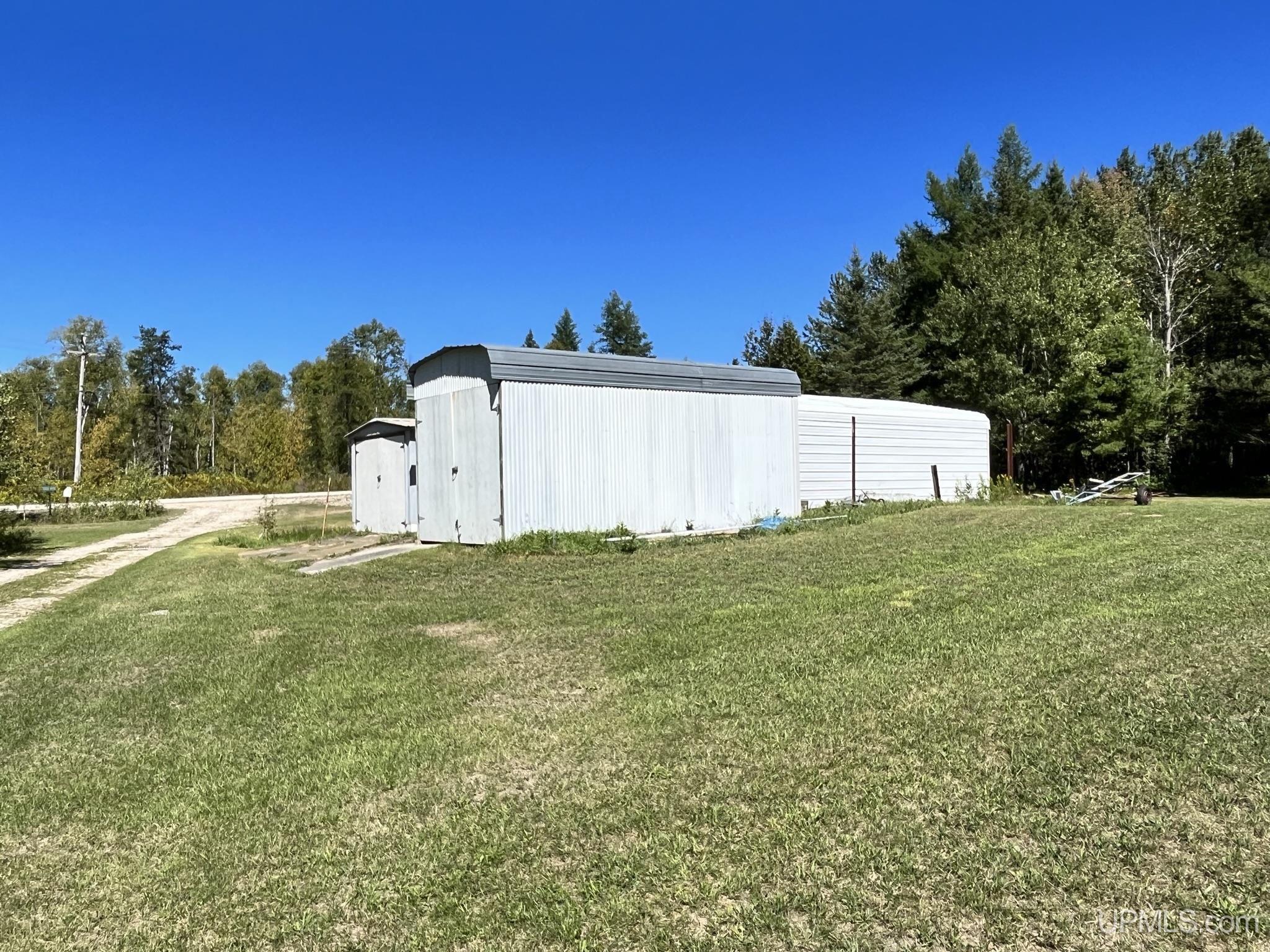 5049 N Gardapee Road Manistique, MI 49854 - Photo 25 of 43