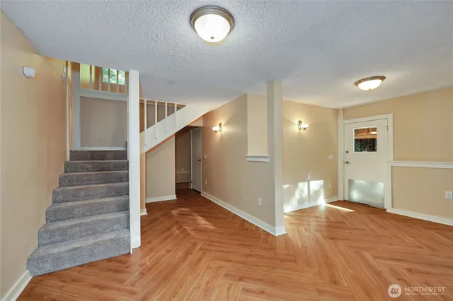 $3,000 | 5492 Northeast Laura Court, Poulsbo, WA 98370