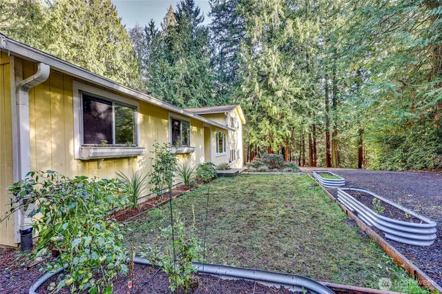 $3,000 | 5492 Northeast Laura Court, Poulsbo, WA 98370