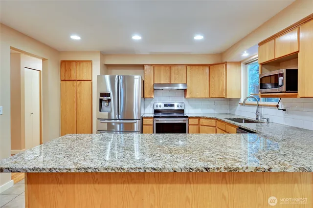 $3,000 | 5492 Northeast Laura Court, Poulsbo, WA 98370