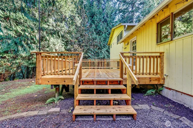 $3,000 | 5492 Northeast Laura Court, Poulsbo, WA 98370