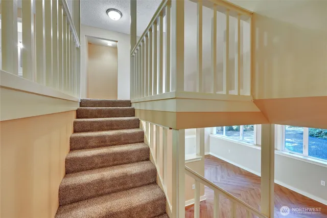 $3,000 | 5492 Northeast Laura Court, Poulsbo, WA 98370