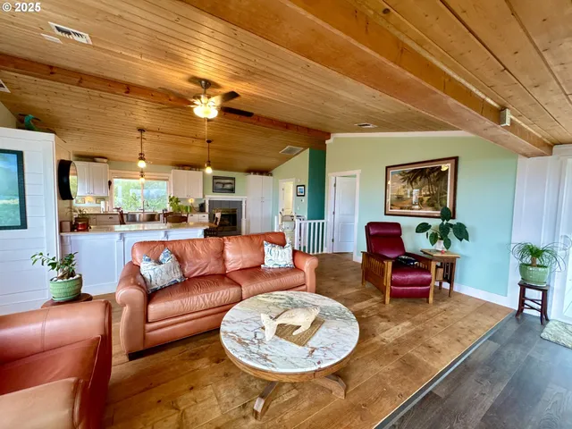 $699,000 | 20 Seascape Court, Brookings, OR 97415