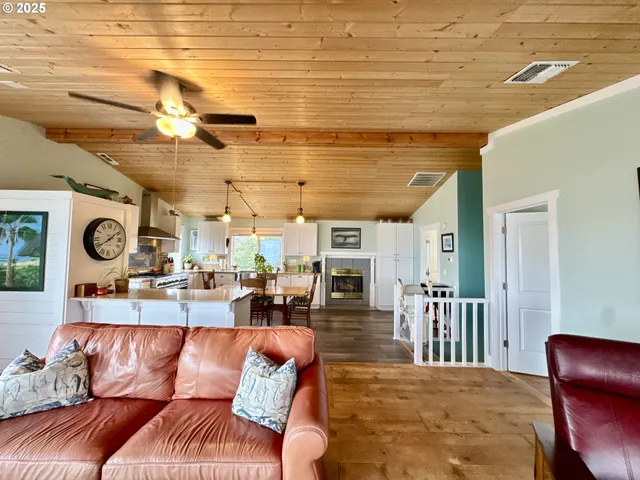 $699,000 | 20 Seascape Court, Brookings, OR 97415