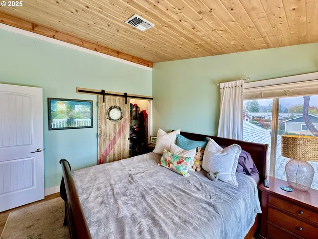 $699,000 | 20 Seascape Court, Brookings, OR 97415