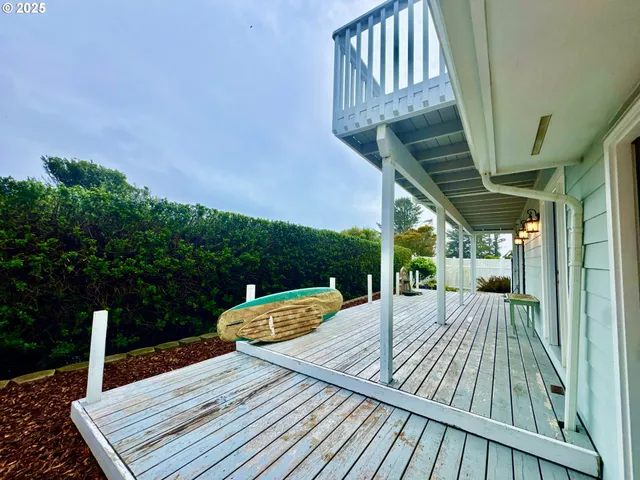 $699,000 | 20 Seascape Court, Brookings, OR 97415